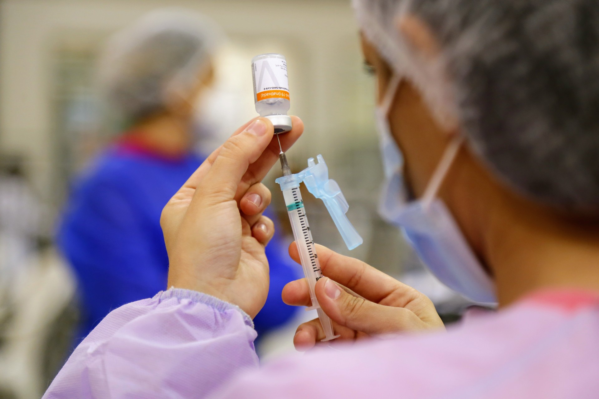 Ceará assegura mais 25.019 doses de CoronaVac em ação na Justiça Federal
